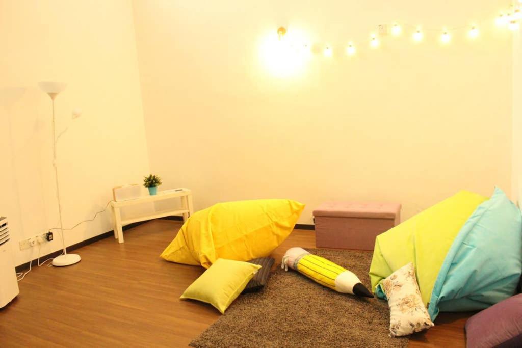 NEW SEAVIEW Cozy Modern Beach House Tanjung Bungah  Exterior foto