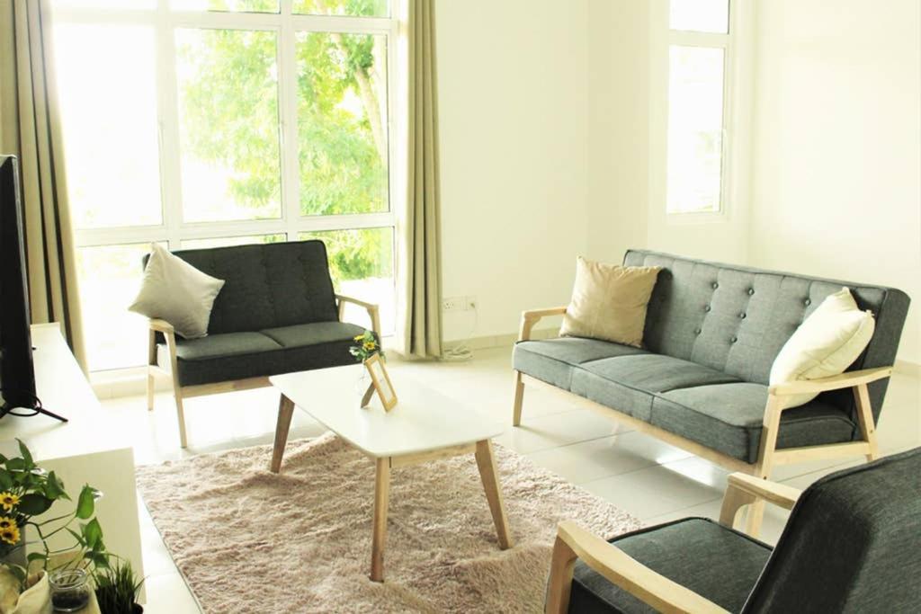 NEW SEAVIEW Cozy Modern Beach House Tanjung Bungah  Exterior foto